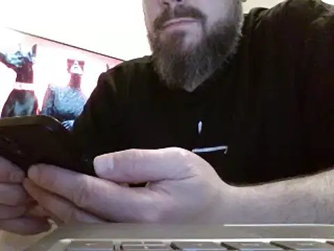 Snapshot of FROL83 chatting on 04.17.26 FROL83 online show from 04.17.26