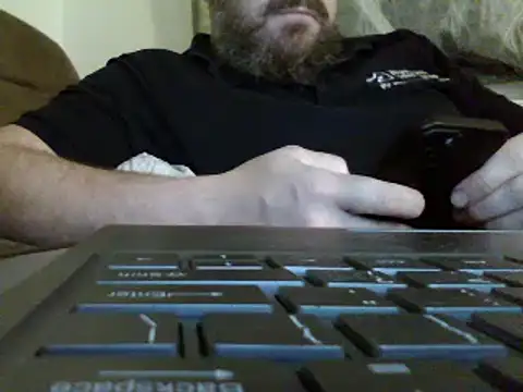 Snapshot of FROL83 chatting on 04.27.26 FROL83 online show from 04.27.26