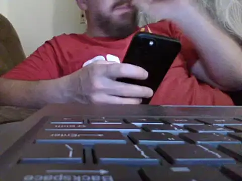 Snapshot of FROL83 chatting on 05.20.26 FROL83 online show from 05.20.26
