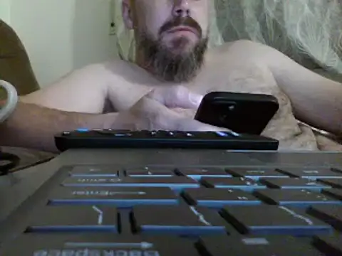 Snapshot of FROL83 chatting on 05.24.26 FROL83 online show from 05.24.26