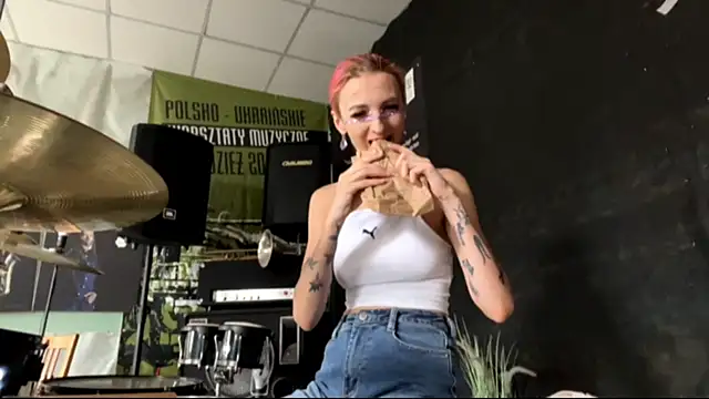 Snapshot of IngridMayer chatting on 07.24.26 IngridMayer online show from 07.24.26