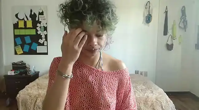 Snapshot of fenixmfx19 chatting on 01.02.25 fenixmfx19 online show from 01.02.25