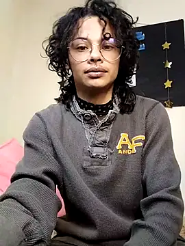 Snapshot of fenixmfx19 chatting on 02.12.26 fenixmfx19 online show from 02.12.26