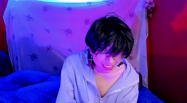 Snapshot of AnggelONfiree chatting on 12.28.24 AnggelONfiree online show from 12.28.24