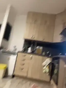 Snapshot of Zbochunec chatting on 12.04.25 Zbochunec online show from 12.04.25