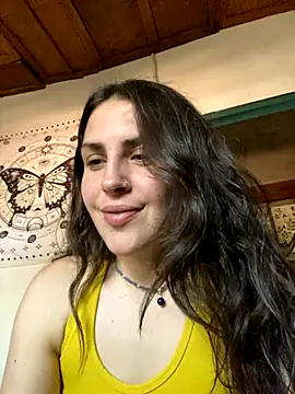 Snapshot of isadelasestrellas chatting on 11.27.25 isadelasestrellas online show from 11.27.25