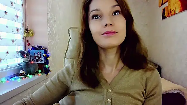 Snapshot of impossibleluna chatting on 12.19.24 impossibleluna online show from 12.19.24