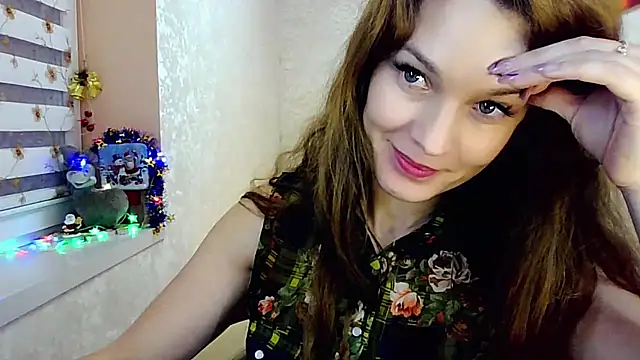 Snapshot of impossibleluna chatting on 12.20.24 impossibleluna online show from 12.20.24