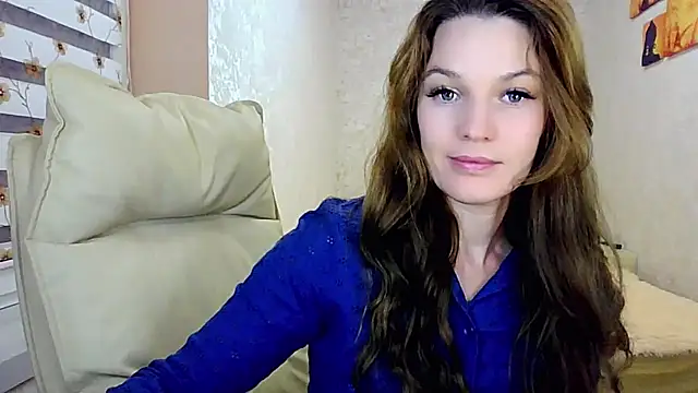 Snapshot of impossibleluna chatting on 09.13.25 impossibleluna online show from 09.13.25