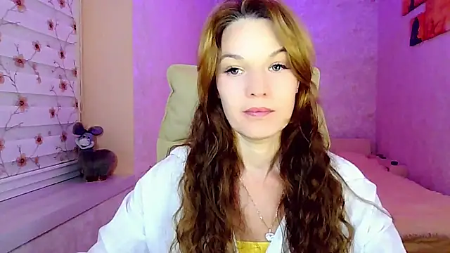 Snapshot of impossibleluna chatting on 09.27.25 impossibleluna online show from 09.27.25