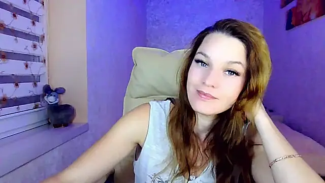 Snapshot of impossibleluna chatting on 10.06.25 impossibleluna online show from 10.06.25