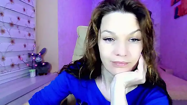 impossibleluna online show from 04.29.26
