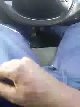 Snapshot of YourVendaboy012 chatting on 01.14.25 YourVendaboy012 online show from 01.14.25