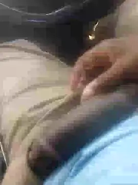 Snapshot of YourVendaboy012 chatting on 02.01.25 YourVendaboy012 online show from 02.01.25