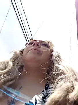 madelaine- online show from 02.28.25