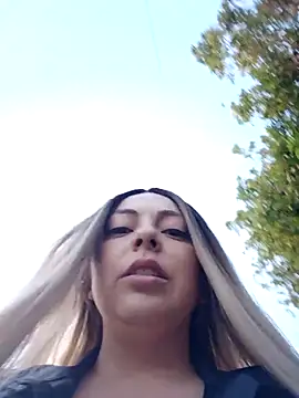 madelaine- online show from 09.09.25