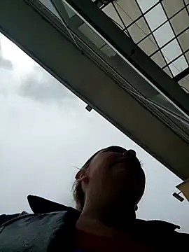 madelaine- online show from 10.31.25