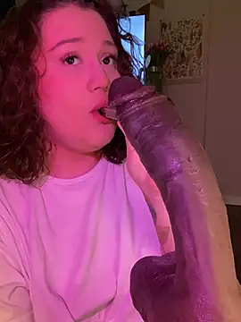 DaisyBooom online show from 03.08.25