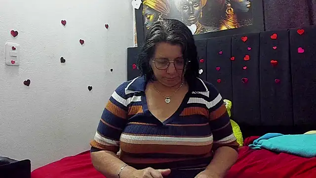 Evaaross 2345 online show from 06.19.26