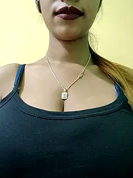 Snapshot of RUPAI009 chatting on 03.07.25 RUPAI009 online show from 03.07.25