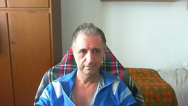 lliuk70mi online show from 05.19.26