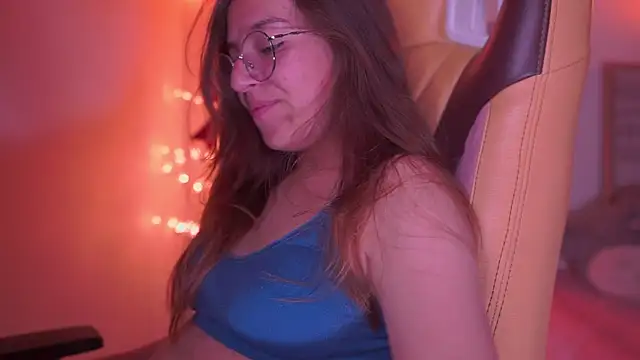 milly kenner online show from 12.12.24