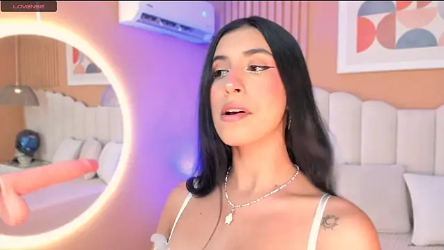 zia cooper online show from 10.03.25