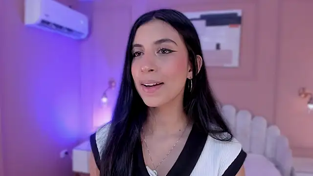 zia cooper online show from 02.05.26