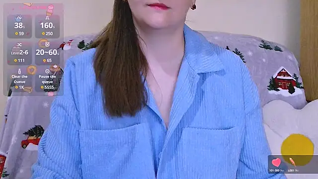 Snapshot of ChubbyMaia chatting on 12.29.24 ChubbyMaia online show from 12.29.24