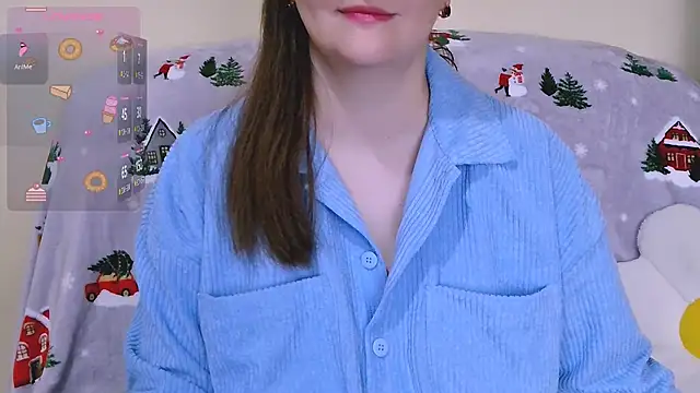 Snapshot of ChubbyMaia chatting on 12.29.24 ChubbyMaia online show from 12.29.24