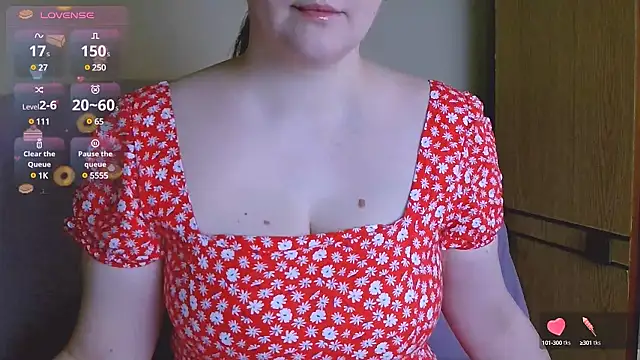 Snapshot of ChubbyMaia chatting on 03.13.25 ChubbyMaia online show from 03.13.25