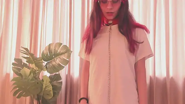 RedMeloddy online show from 02.25.25