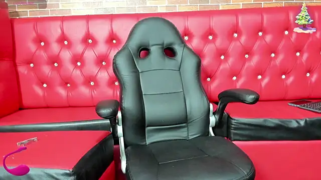 Annyeli online show from 12.25.24