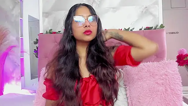 Snapshot of AnnaQueen_ chatting on 10.01.25 AnnaQueen online show from 10.01.25
