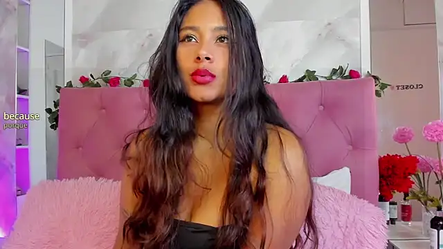 Snapshot of AnnaQueen_ chatting on 10.14.25 AnnaQueen online show from 10.14.25