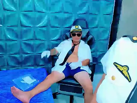 ValentinaAndTerry online show from 10.31.25