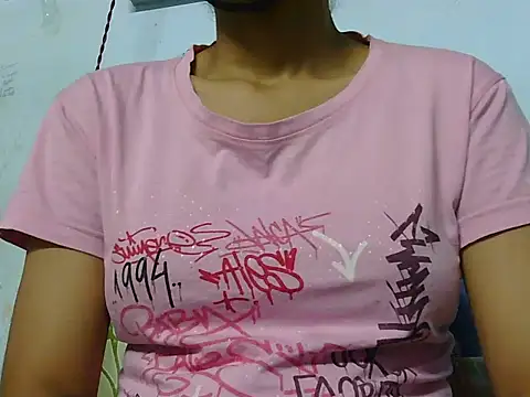 Snapshot of Thimiralagi chatting on 02.06.26 Thimiralagi online show from 02.06.26