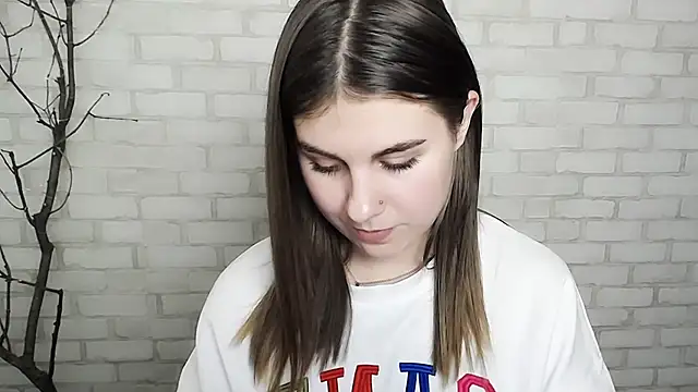 Sweet Doll Luna online show from 12.10.24