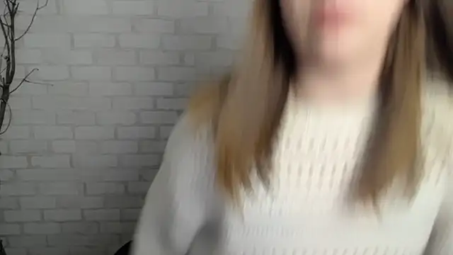 Sweet Doll Luna online show from 12.29.24