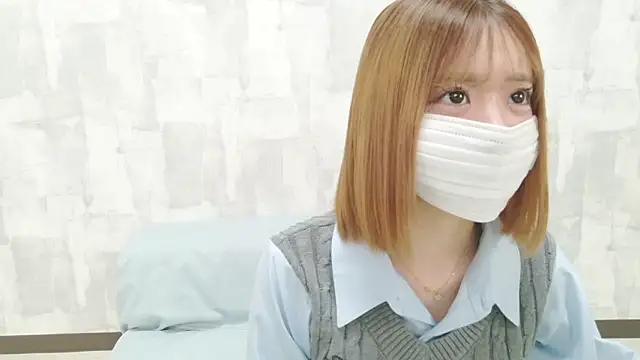LOVE MOMO LOVE online show from 05.24.26