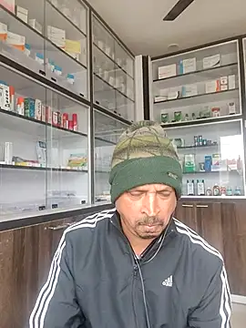 Raj1043 online show from 12.20.25