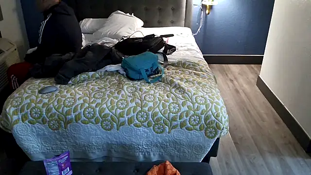 EatMyCake831 online show from 01.24.25