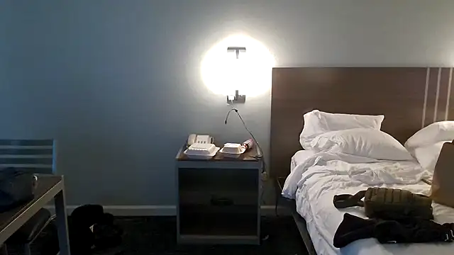 EatMyCake831 online show from 01.30.25