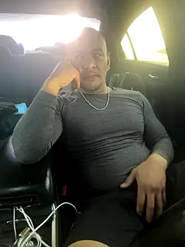 EatMyCake831 online show from 11.27.25