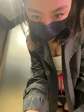 Snapshot of syy9999 chatting on 01.22.25 syy9999 online show from 01.22.25