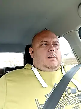 Snapshot of BigromeoXX chatting on 11.16.25 BigromeoXX online show from 11.16.25