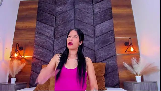 DulceAurora   online show from 03.05.25