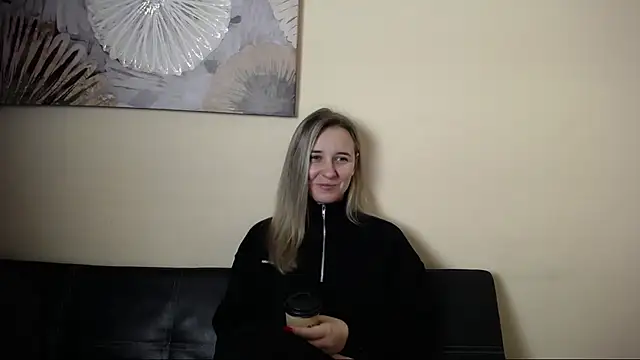  Nicole new online show from 11.28.25