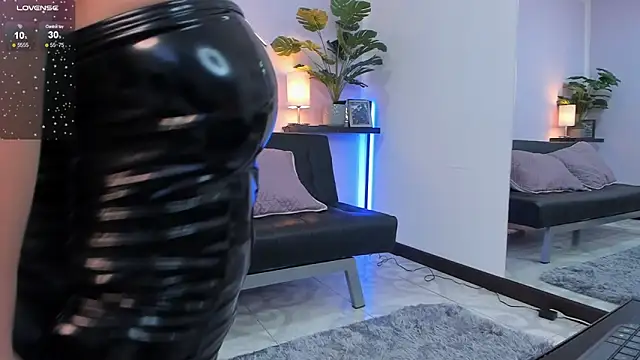 Snapshot of Aixaa_charles chatting on 01.09.25 Aixaa charles online show from 01.09.25