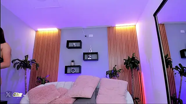 Snapshot of Aixaa_charles chatting on 09.26.25 Aixaa charles online show from 09.26.25